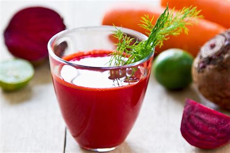 Liver Detox Juice Recipe - Young and Raw