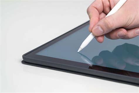 person, holding, white, stylus, tablet, close up, banner, pencil | Piqsels