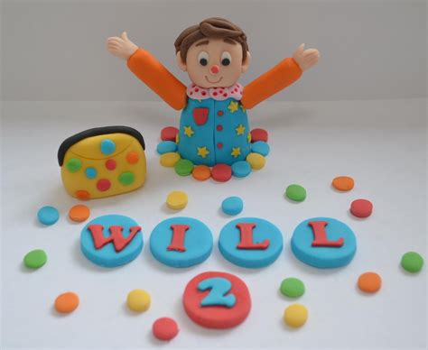 Handmade edible Mr Tumble Surprise, Cbeebies Cake Topper, birthday by CakesandCraftsUK on Etsy ...