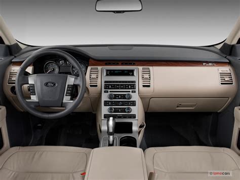 2012 Ford Flex Interior | U.S. News & World Report