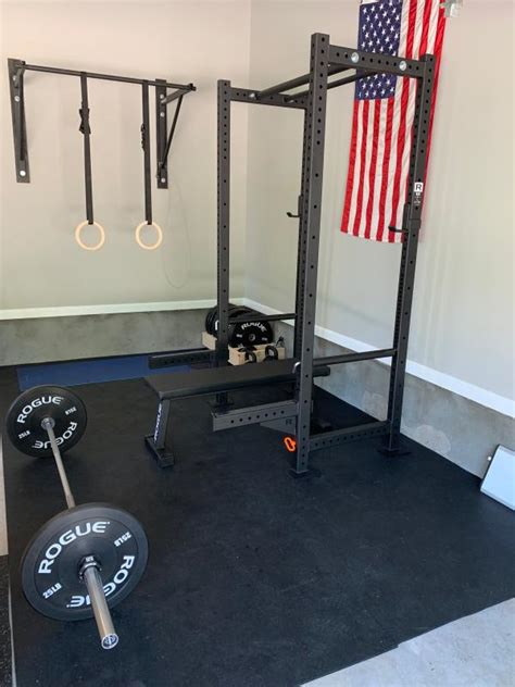 15 Reasons to/NOT to Buy Rogue R-3 Power Rack | Garage Gym Built| Garage Gym Reviews