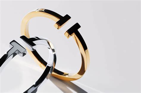 Bracelets for Women: Bangles, Cuffs & More | Tiffany & Co.