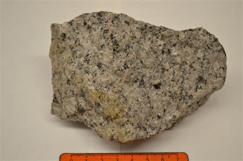 Dinojim.com - Geology Stage 1.4: Igneous Rocks