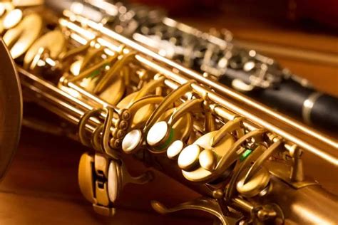 Clarinet To Saxophone Transition: 7 Factors To Consider – jazzwinds.com