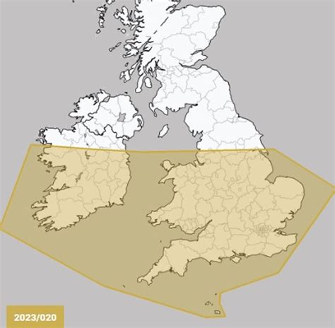 Tornado warning issued as galeforce winds and snow to hammer UK ahead ...