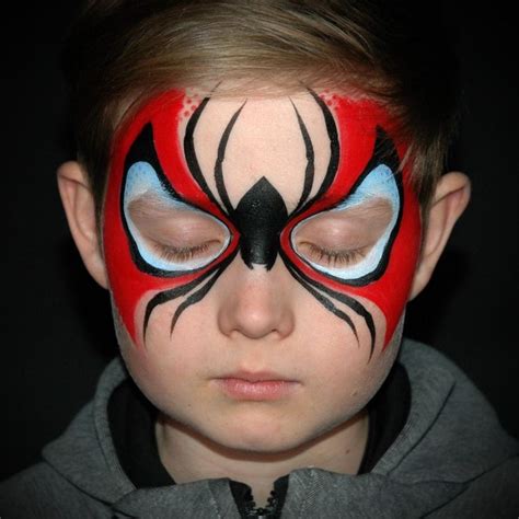 A Very Cool Spiderman Face Paint Design | Face painting easy, Spider man face paint, Face ...