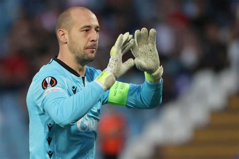 Milan Borjan Age, Salary, Net worth, Current Teams, Career, Height, and ...