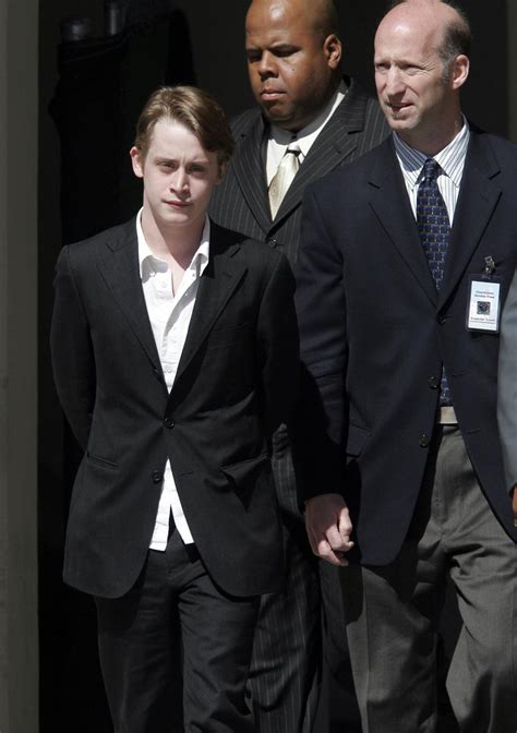 Macaulay Culkin Says He Shut Down James Franco Over Michael Jackson Doc ...