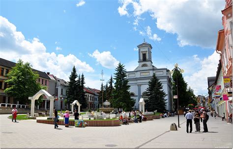 Best Time to Visit Poprad: Weather and Temperatures. 7 Months to Avoid ...