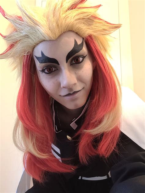 My completed Rengoku cosplay! You can find me on tiktok @genuinelyspeedwagon : r/DemonSlayerAnime