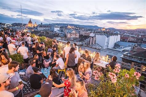 best of a bad bunch - 360 Bar, Budapest Traveller Reviews - Tripadvisor