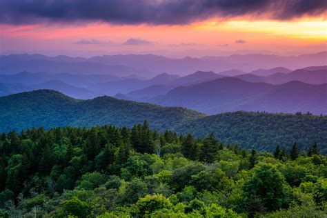 14 Interesting Weekend Getaways In Virginia - Southern Trippers