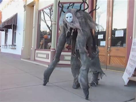 This woman's Halloween costume transformed her into a terrifying 4-legged monster — and you can ...