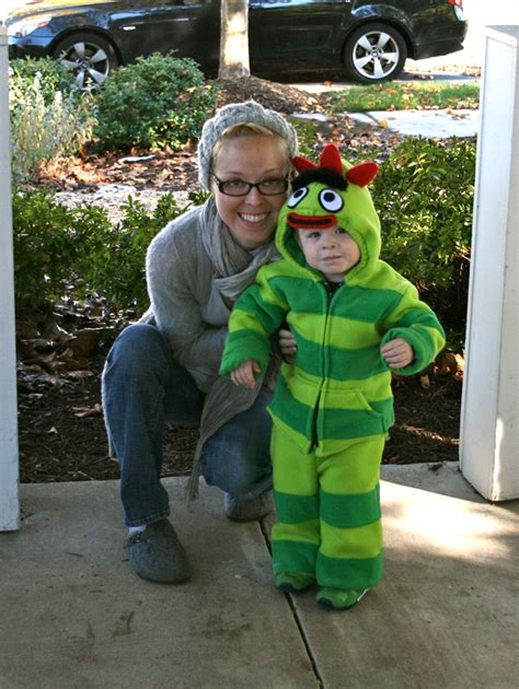 Jax’s Homemade Brobee (Little Green Monster) Costume | Imagine Our Life