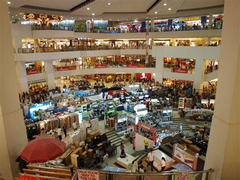 Expats’ Guide: Malls in the City - Expat.com.ph