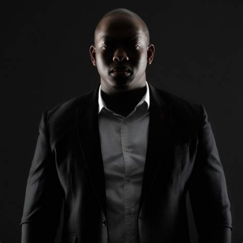 Vusi Thembekwayo Books : Launch Vusi Business Life Lessons From A Black ...