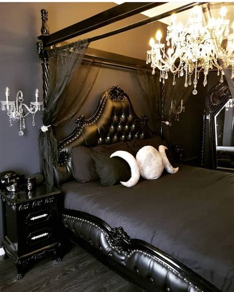 27 Impressive Gothic Bedroom Design Ideas - DigsDigs