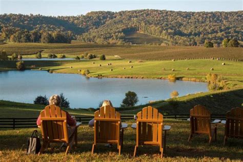 Best Virginia Wineries and Wine Trails – Travel Curator