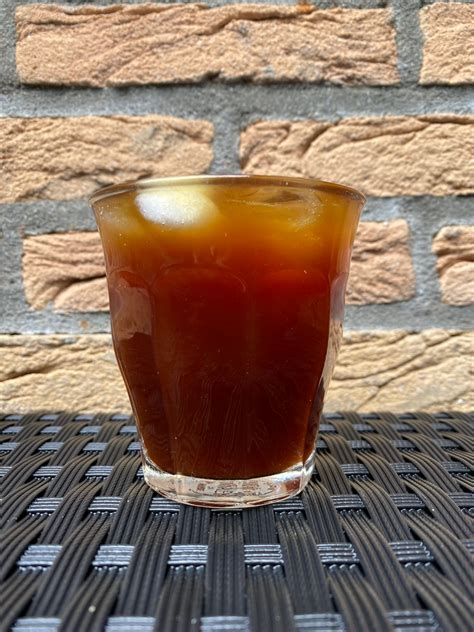 Iced Americano: An Easy 5-Minute Coffee Recipe to Try in 2024