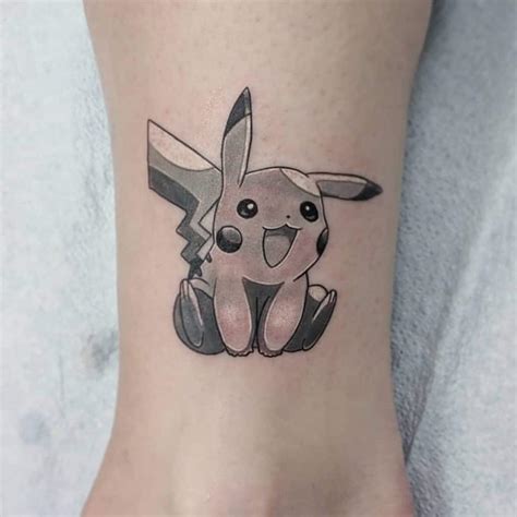 Más de 30 mejores ideas de diseño de tatuajes de Pikachu (y lo que significan) | MasTatuajes