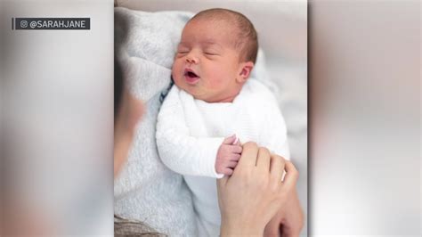 Dak Prescott shares first photos of newborn daughter – NBC 5 Dallas-Fort Worth