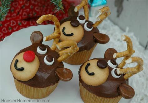 Reindeer Cupcakes - Hoosier Homemade