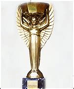 Jules Rimet Trophy : London Remembers, Aiming to capture all memorials in London