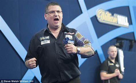 Gary Anderson eyes PDC World Darts Championship title as Dave Chisnall ...