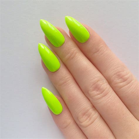 etsy Neon Green Stiletto nails, Fake nails, Stiletto nails, Press on stiletto nails, Nail art ...