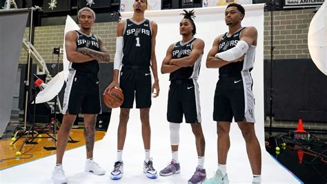 Spurs Media Day: Starting Lineup Revealed? | Yardbarker