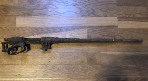 Can someone ID this mystery rifle? Has parts from a Gewehr 88 but most certainly isn't one. : r ...