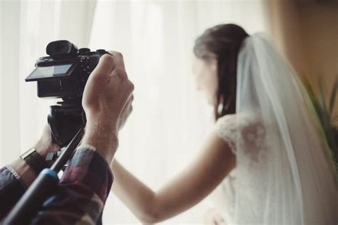 The Ultimate Buying Guide for Beginner Wedding Videographers - 42 West ...