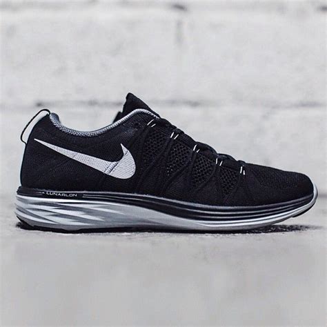 Nike Flyknit Lunar 2 - Black | Nike flyknit, Sneakers nike, Sneakers