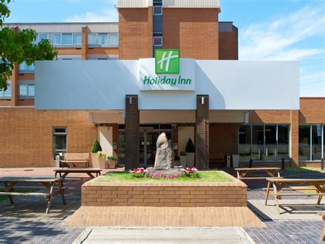 Holiday Inn London - Gatwick Airport Hotel by IHG