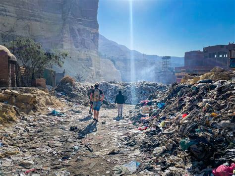 Cairo Garbage City: A Suburb That Gives a New Meaning to Trash – Adventures & Sunsets