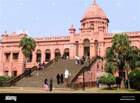 Bangladesh Dhaka (Dacca) Old Dhaka the Ahsan Manzil (or Pink Palace ...