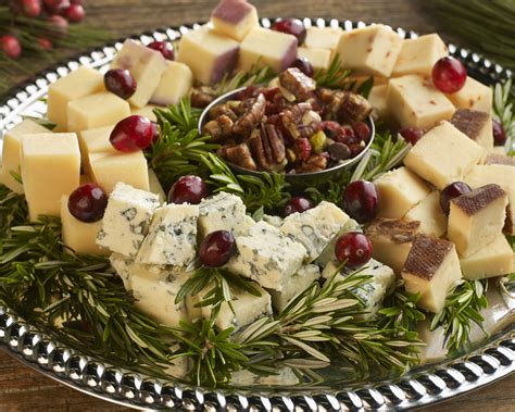 Cheese Platter Presentation Ideas for Holiday Gatherings — La Bottega di BelGioioso