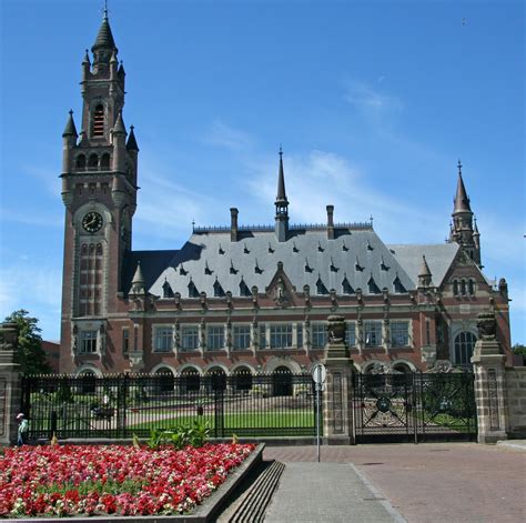 TOP WORLD TRAVEL DESTINATIONS: The Hague, Netherlands