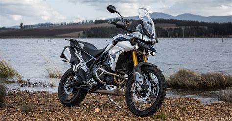 Triumph Tiger 900 Rally Pro Review — is it Dirt-Worthy? - ZA Bikers / ZA Lifestyle