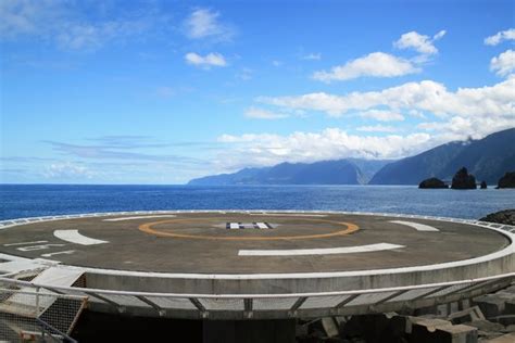 Free stock photos - Rgbstock - Free stock images | Helipad | micromoth | October - 16 - 2010 (28)