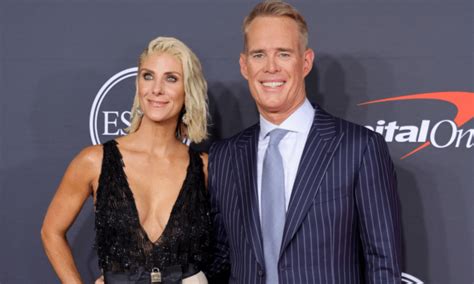 Look: Joe Buck, Wife Michelle Go Viral Wednesday Night - The Spun