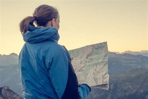 Women Hiking Alone. Why and How you Should Do it?