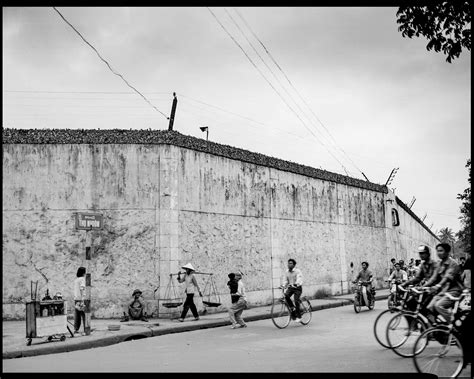 Projects / Vietnam: 20 Years After The War. / Derek Hudson / Photographer