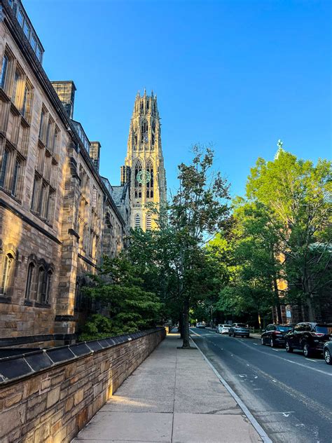 Yale University Campus Tour