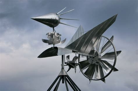 Wind Powered Kinetic Sculpture [video] on Behance