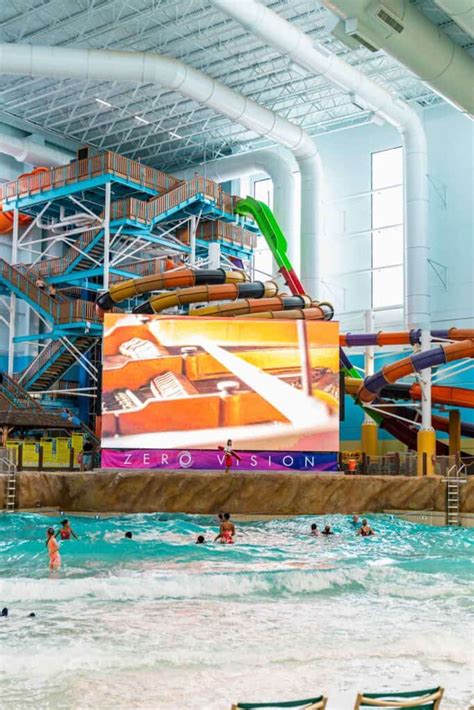 A Guide to Kalahari Resort & Indoor Waterpark in Round Rock TX - My Curly Adventures