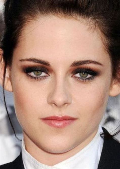 20 Best Celebrity Makeup Ideas for Green Eyes | Makeup looks for green ...