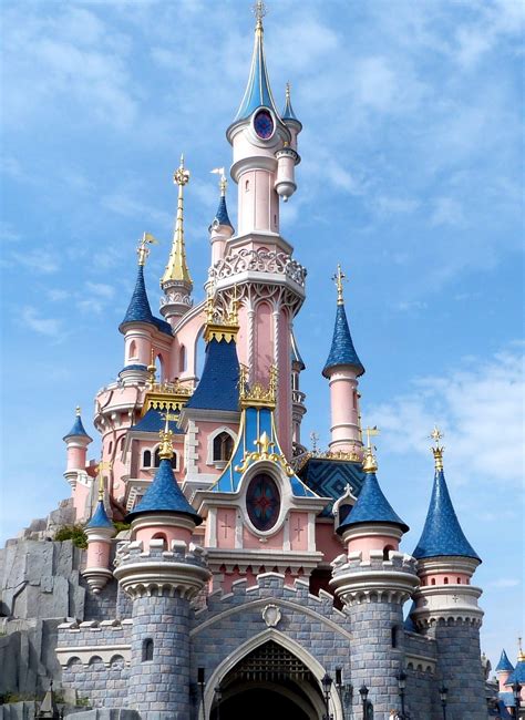 Disneyland Castle Belle Au Bois - Free photo on Pixabay