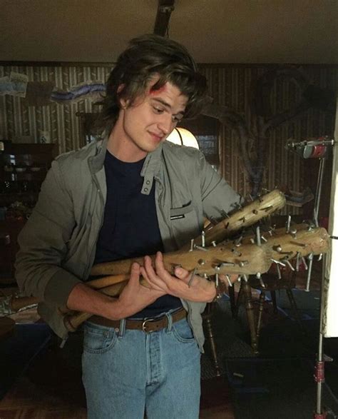 Steve Harrington | Stranger things steve, Stranger things, Steve ...