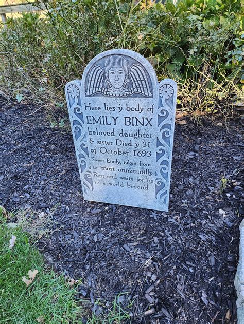 Hocus Pocus Emily Binx Custom Carved Tombstone Aged Sealed - Etsy UK